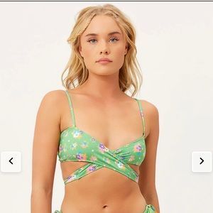 Frankie’s Bikinis size M falcon wrap bikini top